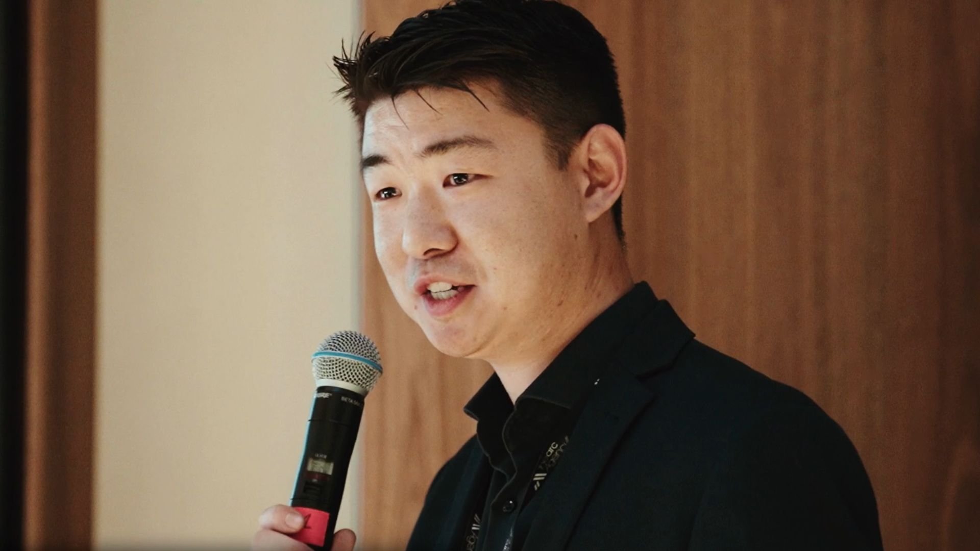 Spaces That Speak Host - Michael Change Bestlink