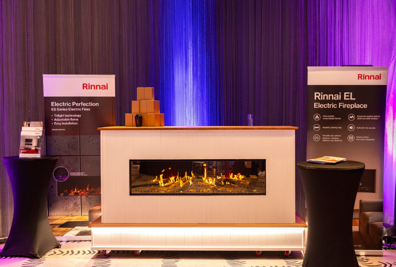 EXHIBITOR SETUP (12)