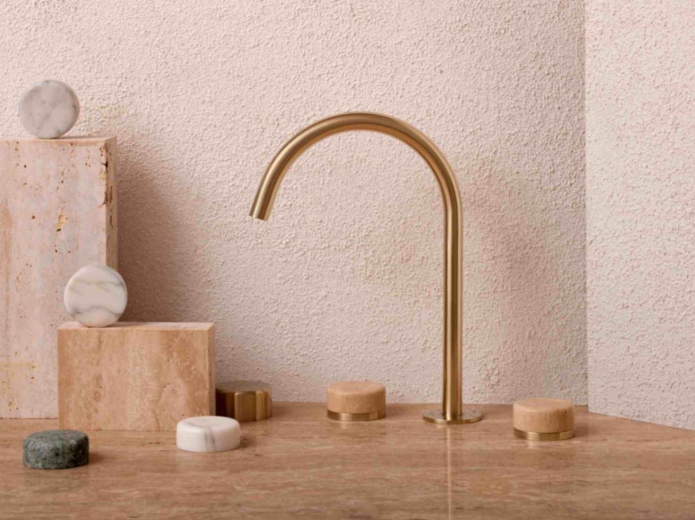 Nero Tapware
